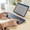 【処分特価】Bluetoothキーボード タッチパッド コンパクト 充電式 iPhone・iPad アイソレーション パンタグラフ マルチペアリング 英字配列