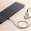 【処分特価】Bluetoothキーボード タッチパッド コンパクト 充電式 iPhone・iPad アイソレーション パンタグラフ マルチペアリング 英字配列